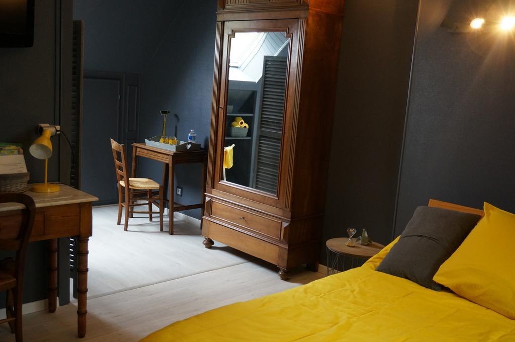 Le Petit Chaton Bed & Breakfast Parigne-l'Eveque Exterior photo